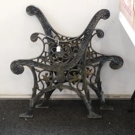 CAST IRON BENCH SEAT ENDS