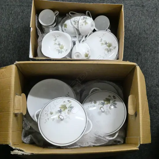 50PC NORITAKE ROYAL CERAMICS 'DEAUVILLE' DINNER SERVICE