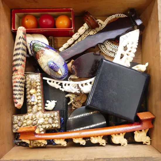 ASST. ORIENTAL ITEMS; IVORY ELEPHANTS, ETC