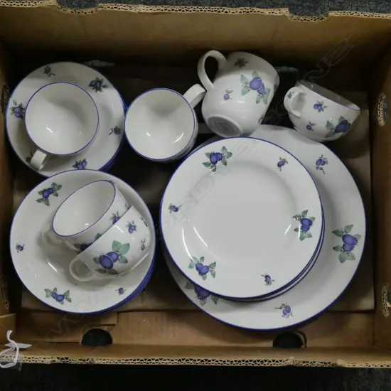 R/DOULTON  PART SERVICE BLUE BERRY PAT
