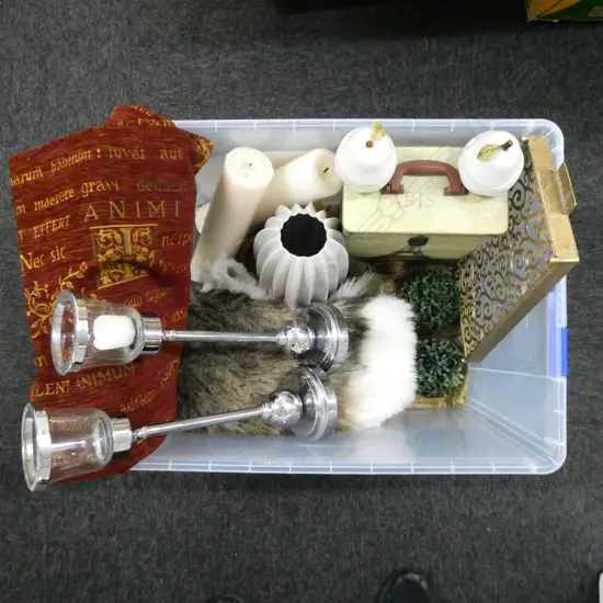 CANDLES, THROWS (1 FAUX FUR) ETC