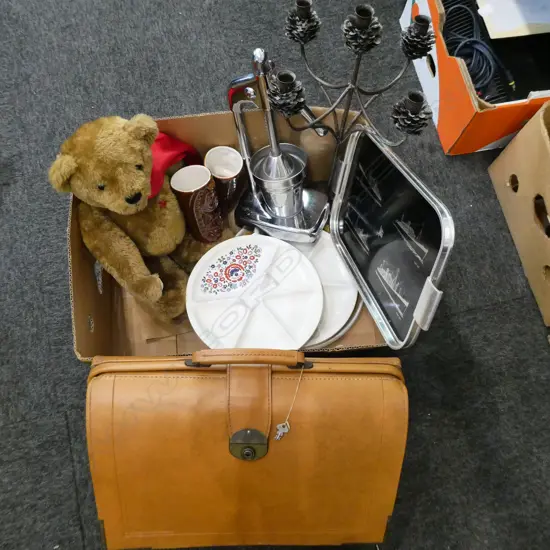 TEDDY BEAR, RETRO BRIEFCASE, ORANGE JUICER, 4 LE CREUSET PLATES ETC