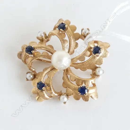 14CT PEARL & SAPPHIRE BROOCH 30mm dia, 10.0gms