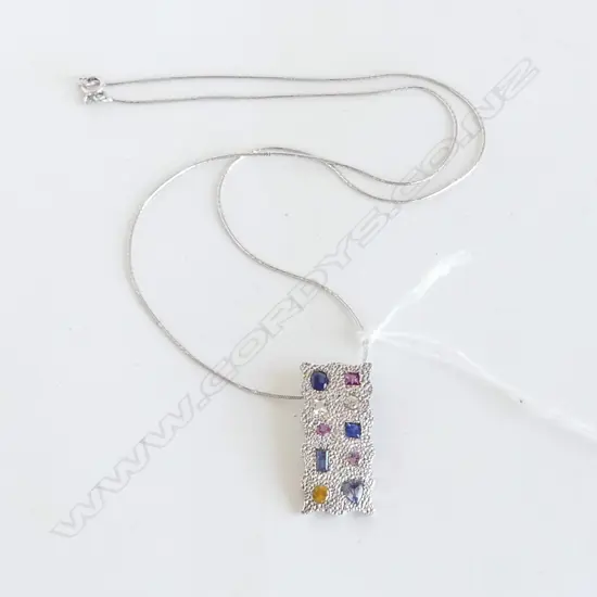 STG SILVER MULTI GEM PENDANT NECKLACE, 7.0gms