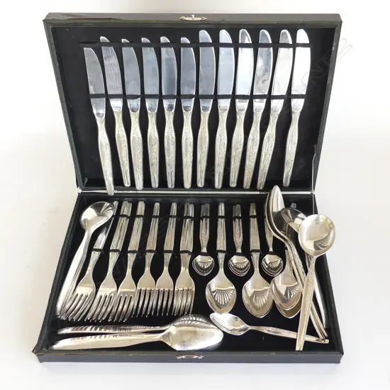 GROSVENOR EP CUTLERY SET, CASED