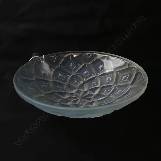 OPALESCENT ETLING GLASS BOWL, DECO 1930s GEOMETRIC PATTERN IN RELIEF, Dia 235mm