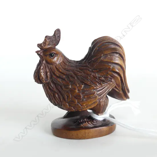 JAPANESE CARVED WOOD NETSUKE  ROOSTER oval base