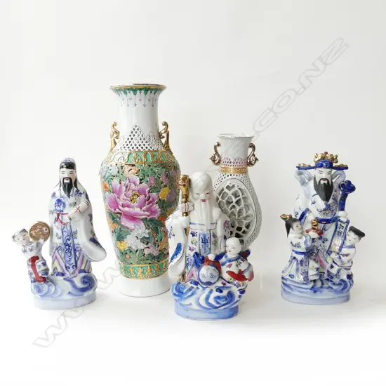 3 CHINESE FIGURES (1 AF) + 2 VASES H.475mm
