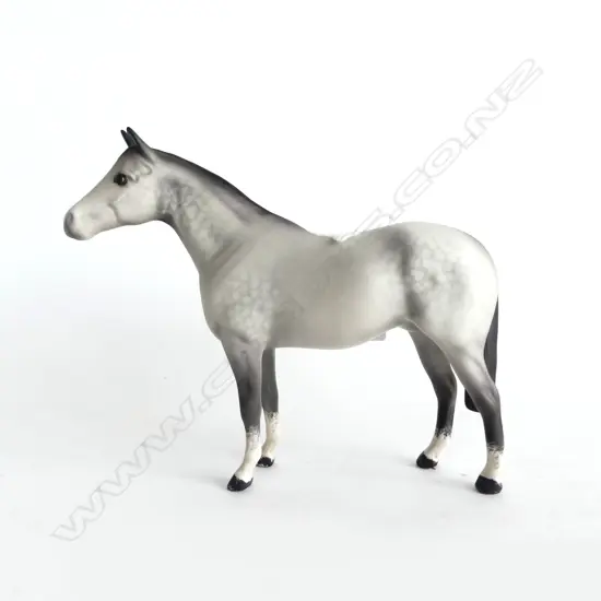 BESWICK HORSE THOROUGHBRED STALLION (small) matt grey.H.138mm