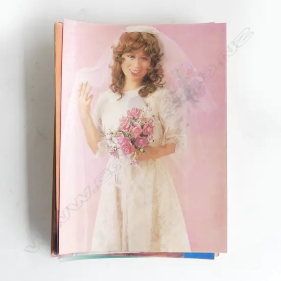 COLLECTION OF 17 1960S 3D NAUGHTY GIRL CARDS FROM JAPAN