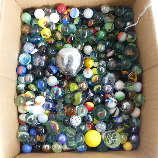 X LG COLLECTION OF VINTAGE MARBLES