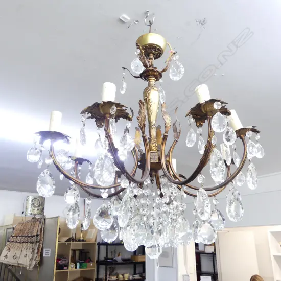 8 LIGHT CHANDELIER H.640mm, 600mm dia
