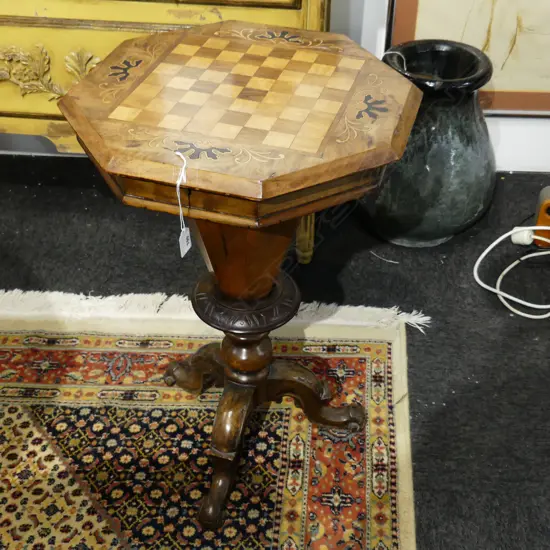VICTORIAN SEWING TABLE w. INLAID CHESS BOARD TOP H.695mm