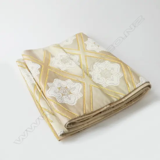 JAPANESE QUALITY VINTAGE HAND WOVEN SILK OBI with silver & gold thread