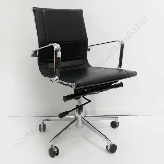 MODERN OFFICE CHAIR