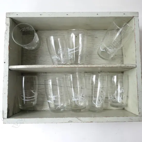9 GLASSES w. NZ ROCK CARVING DESIGNS H.110mm IN PAINTED WOODEN BOX 360x290mm