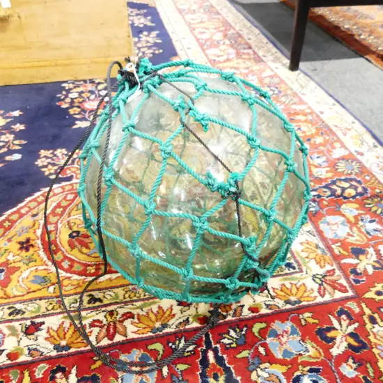 OLD GLASS FISHING FLOAT w. NETTING, APPROX DIA.350mm, hand blown