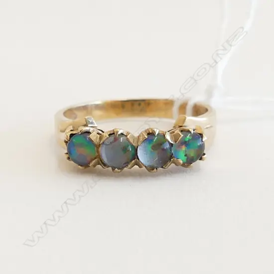 9ct YELLOW GOLD 4 STONE TRIPLET  OPAL RING 3.48gms SIZE R