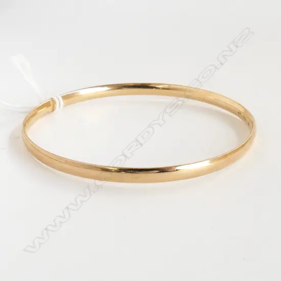9ct YELLOW GOLD BANGLE 9.73gms