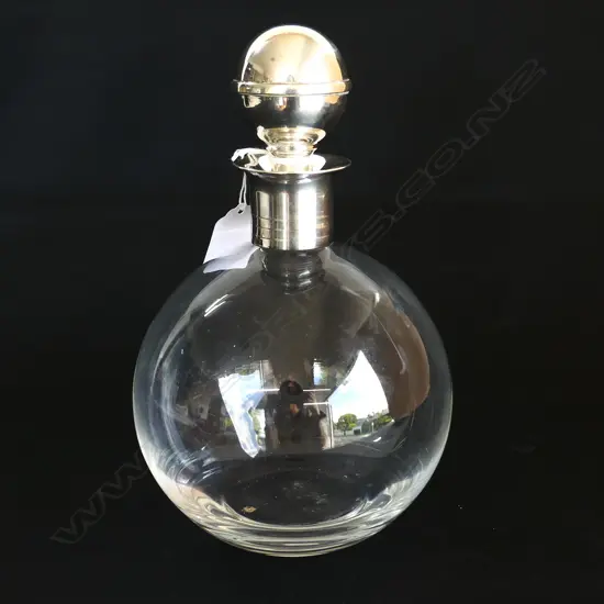 CARLO MASINI (working 1946-1971) SILVER & GLASS DECANTER w stopper. H.220mm. Silver collar w hallmarks