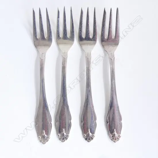 4 DANISH 830 SILVER CAKE FORKS 90GMS