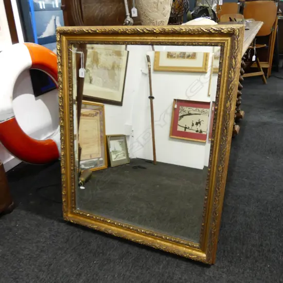 LG ORNATELY FRAMED BEVELLED MIRROR, GILDED LAUREL DESIGN, 600 x 740mm