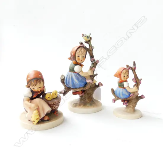 3 HUMMEL FIGURINES; 2 GIRLS IN TREE, GIRL w. CHICKS, H.160mm