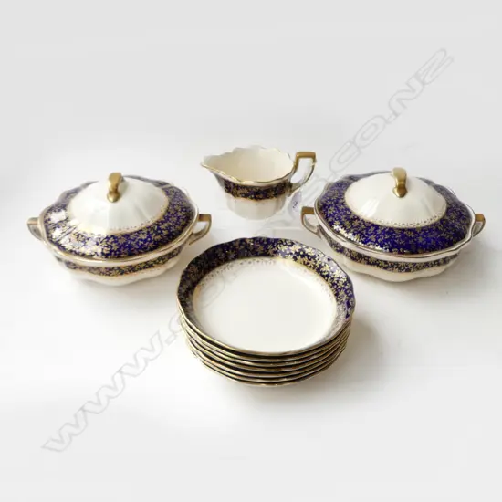 7 ROYAL DOULTON CEREAL BOWLS + 2 LIDDED TUREENS & JUG