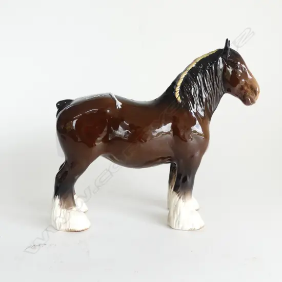 BESWICK CLYDESDALE HORSE H.210mm