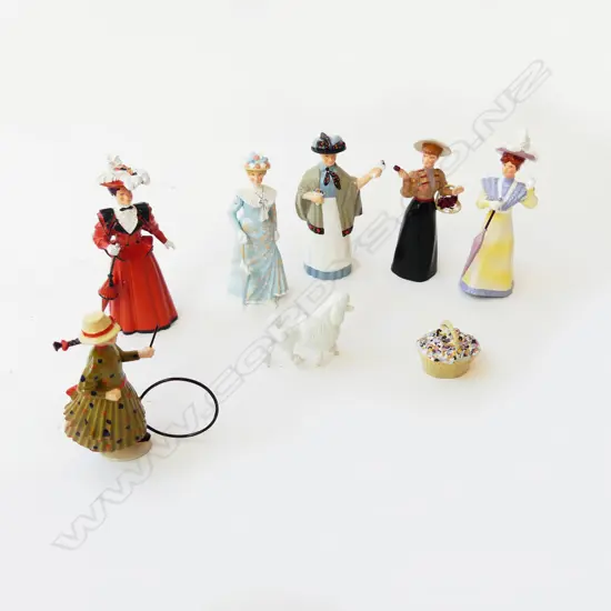 6 BOXED IMPERIAL PRODUCTION N.Z.'TOWN AND AROUND' LEAD FIGURINES; INCL. Flower Lady