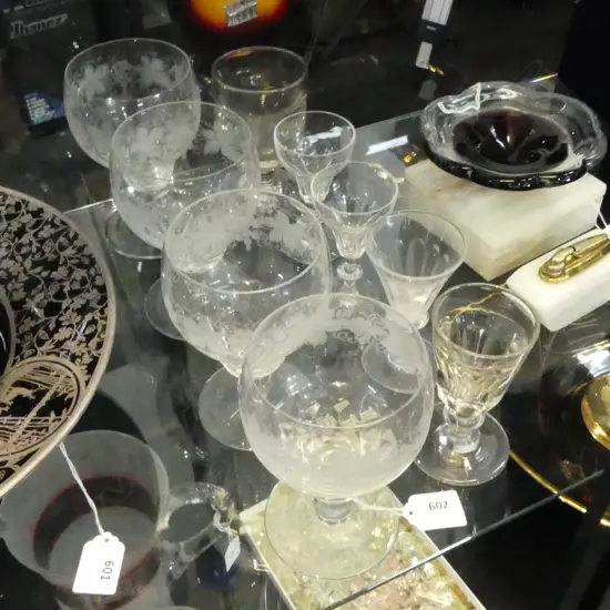 9 GLASSES; 4 LG ETCHED H.145mm