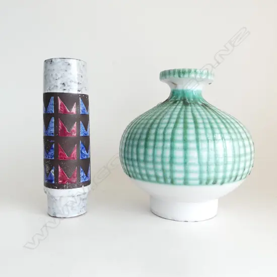 2 PCS GERMAN MID CENTURY POTTERY; GRN LATTICE H.200mm & R/W & B H.220mm 