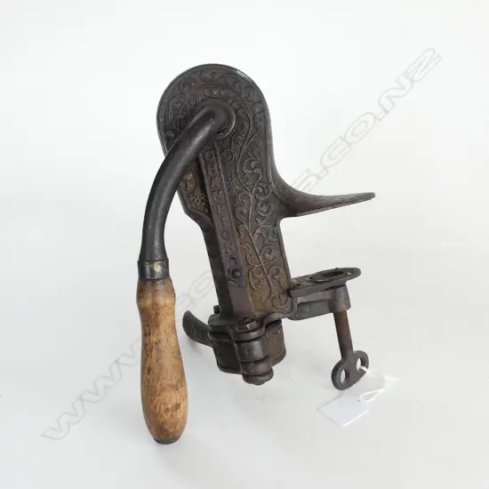 ANTIQUE 'CHAMPION' CAST IRON CORKSCREW H.250mm