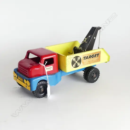 VINTAGE TARGET TOYS TOW TRUCK. 'HUSKY' LICENSE PLATE. 'Target Transport' label to sides. V.Gd. cond. l.295MM.