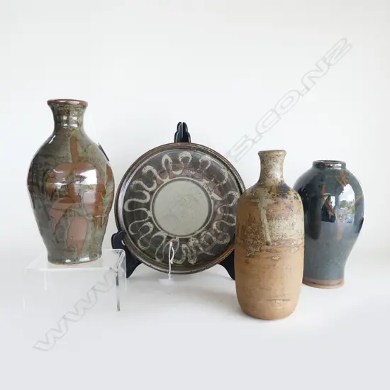 FOUR PCS NZ STUDIO POTTERY; TIPPETT PLATE & 3 BALUSTER VASES, H.260mm (tallest)