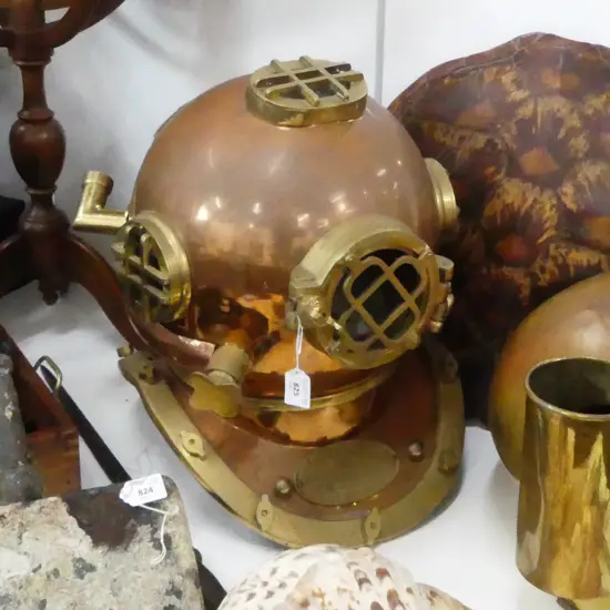 LG. DECORATIVE BRASS 'U.S. NAVY DIVING HELMET MARK V' H.450mm. Modern old style