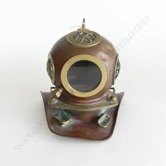 VINTAGE STYLE COPPER & BRASS DIVERS HELMET ORNAMENT H.180mm