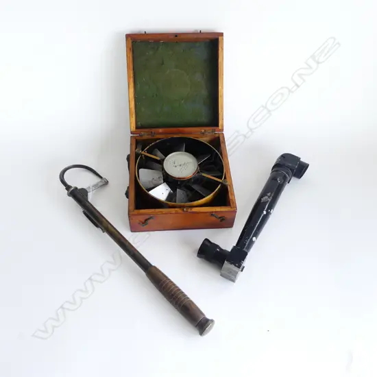 WOODEN BOXED 'CASELLA LONDON' AIR-METER, PERISCOPE, EARLY 20thC GAFF L.390mm