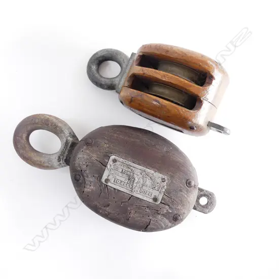 2 ANTIQUE PULLEY BLOCKS