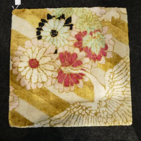 WENDY MORRISON DESIGNER CARPET SQUARE 510x510mm