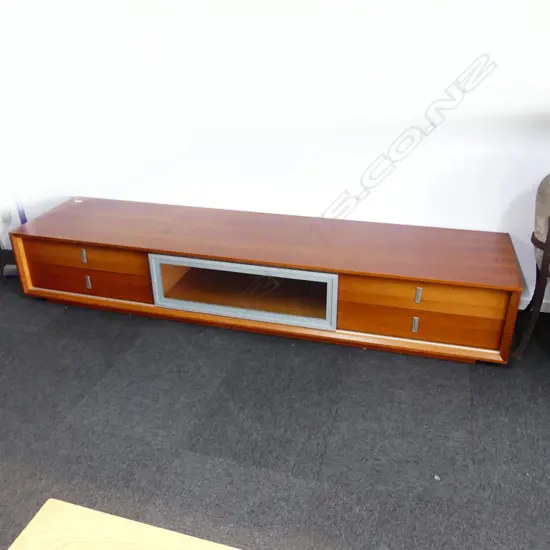 TV/MEDIA CONSOLE WITH SLIDING DOOR (SOME MARKS) 2400 x 580 x 410mm