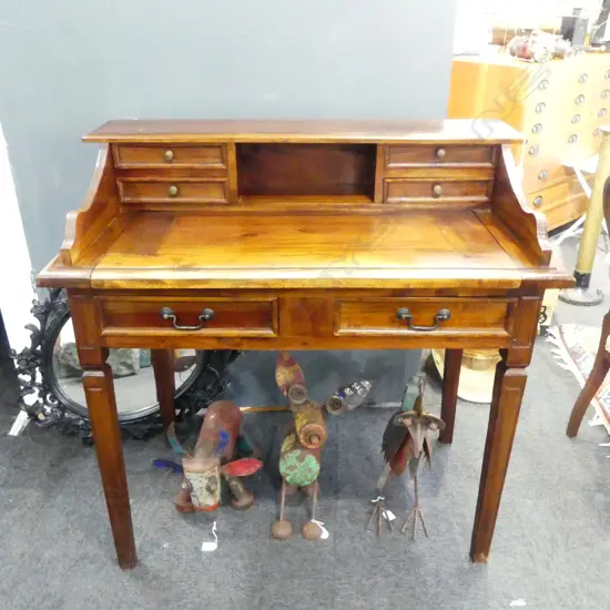 WOODEN DESK 1005x560x1000mm