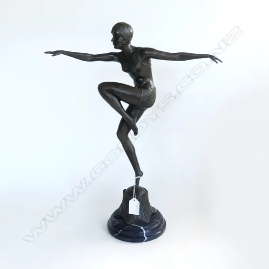 DECO STYLE BRONZE FIGURE AFTER CHIPARUS H.445mm