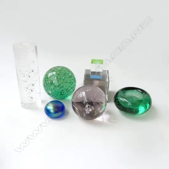 7 PCES GLASS; 4 PAPERWEIGHTS, etc H.150mm
