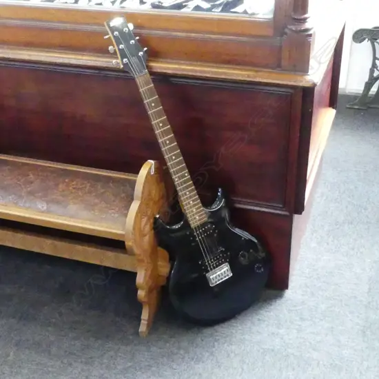 IBANEZ GIO ELECTRIC SG BODY GUITAR L.960mm