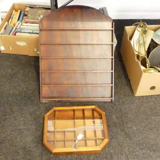 2 WOODEN WALL MOUNTED TRINKET DISPLAY CABINETS 640x485mm