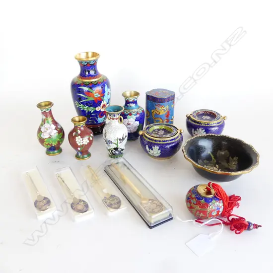 14 PCES CLOISONNE; 5 VASES H.175mm etc