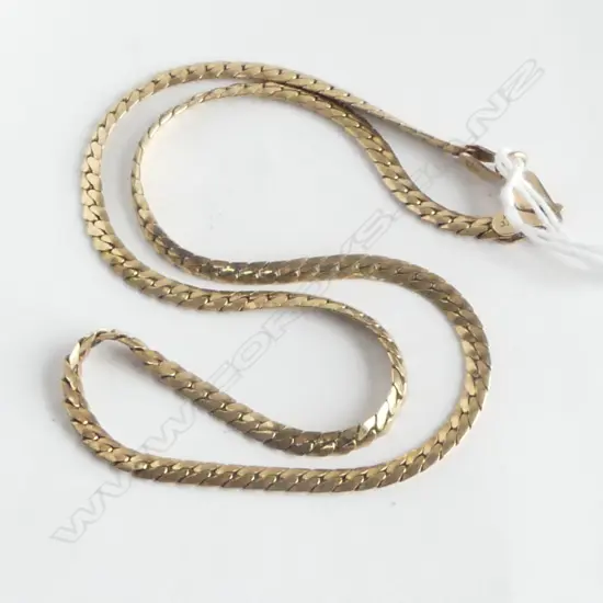 9ct YELLOWGOLD FLAT SNAKE LINK NECK CHAIN L.470mm. 15.45gms