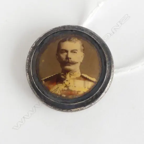 London 1914 SILVER VANITY BOTTLE TOP LORD KITCHENER PORTRAIT print to lid