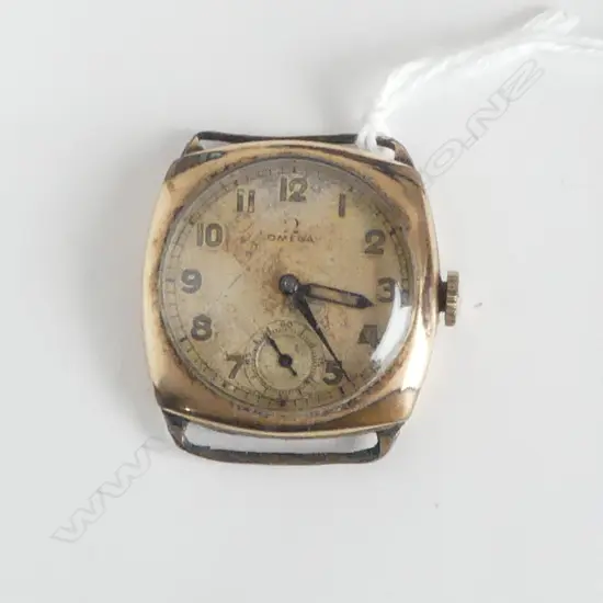 1920's OMEGA GENT'S WRIST WATCH dial named. Running. Gold plate case some wear.